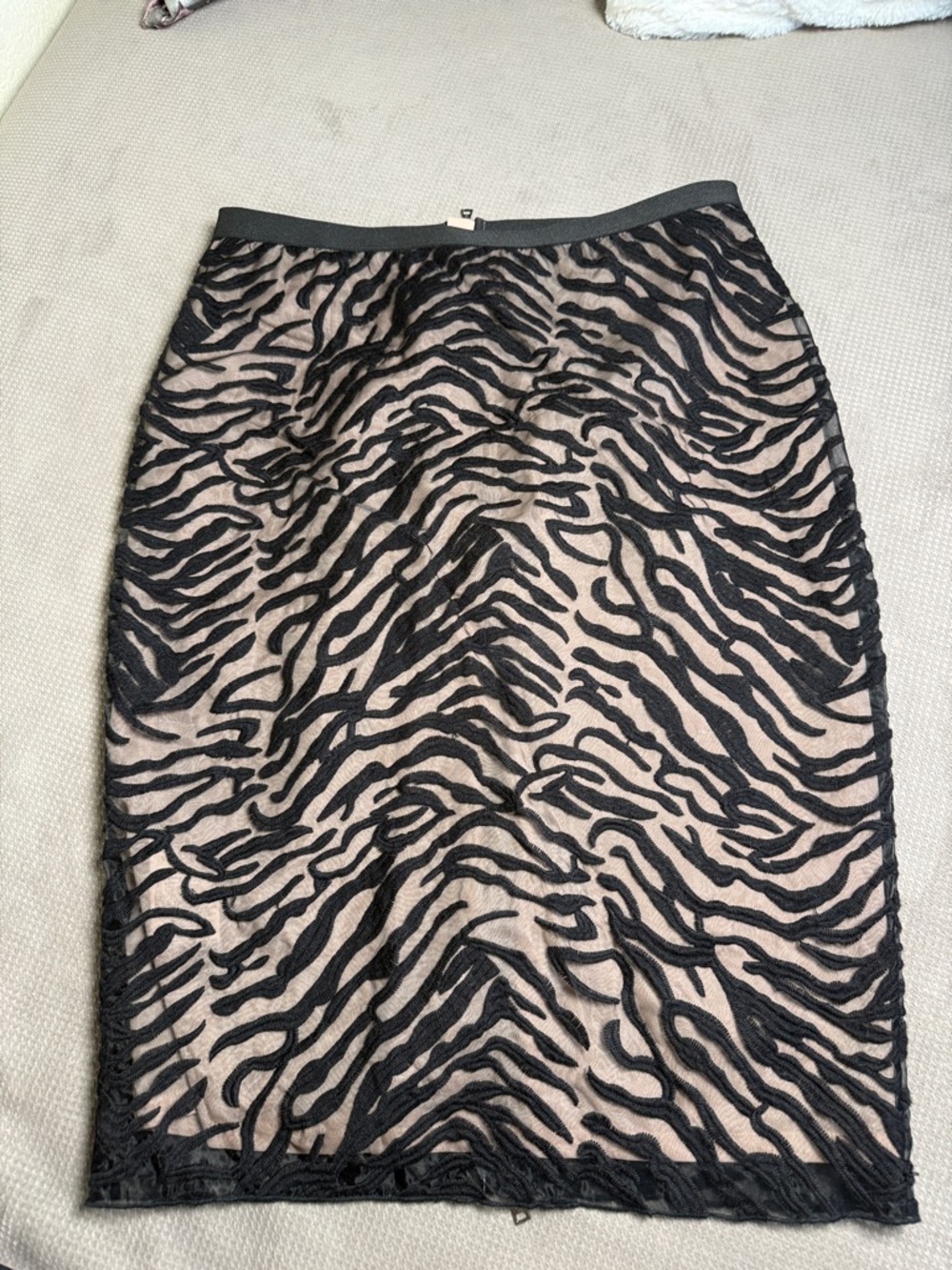 BCBGMaxAzria Black Lace Zebra-Pattern Pencil Skirt